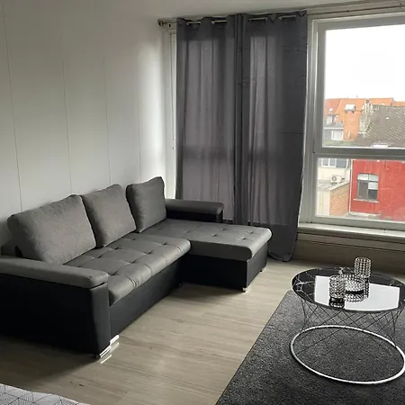 Elegant A Louise, Quartier Prestige De Bruselas